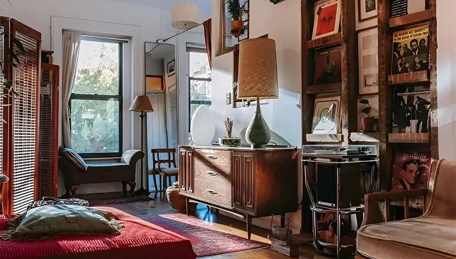 What is Vintage Furniture How to Create a Nostalgic Breeze in Your Home (1)