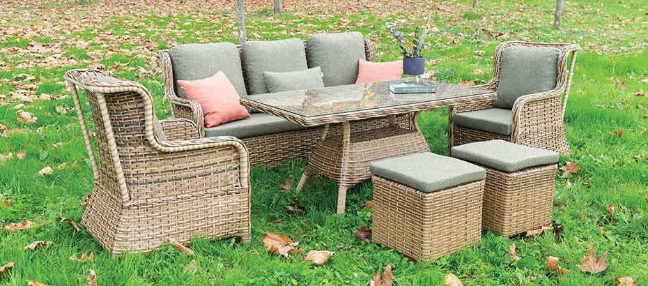 Luxury Garden Furnitures