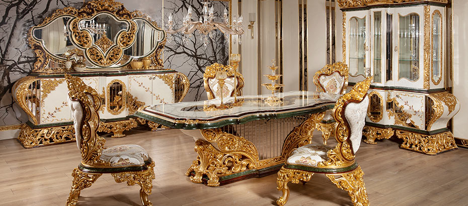 How to Design a Luxurious Living Room with Classic Furniture 2